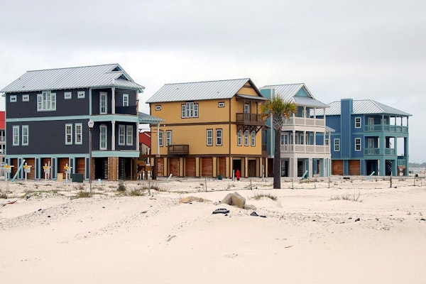Storm Surge Risk Threatens Billions in Coastal Property Value Across 20 States